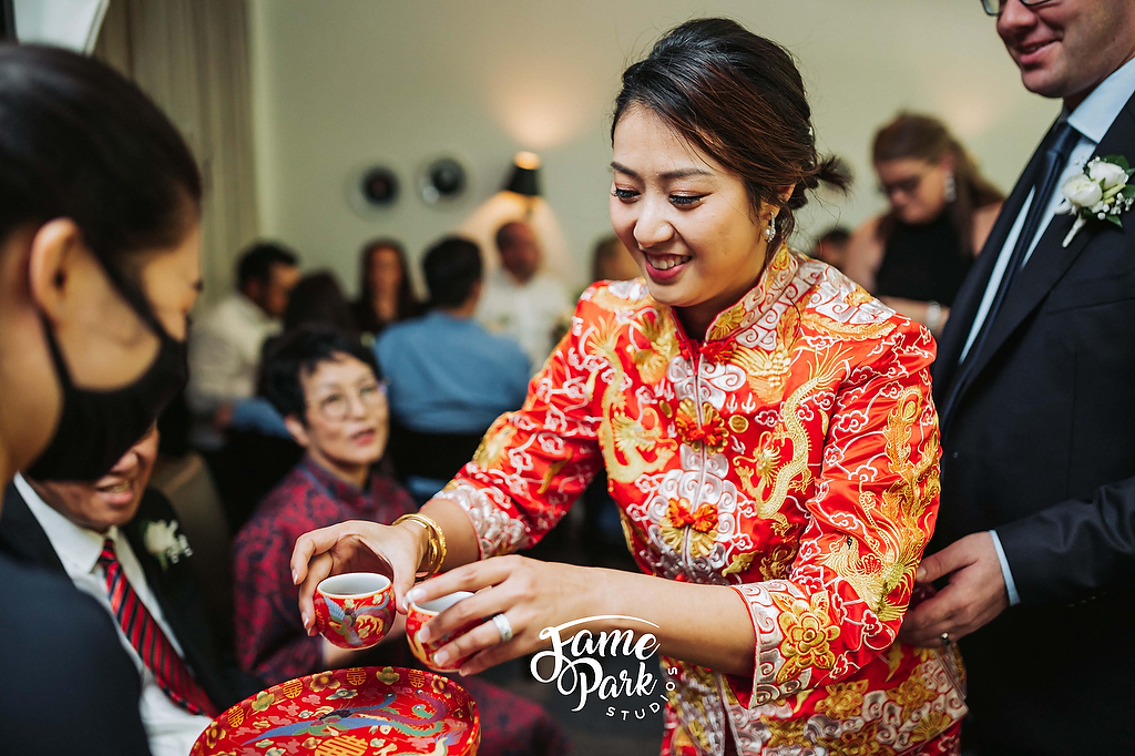 The bride was ready for Chinese tea ceremony